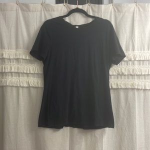 Lululemon black short sleeve tshirt, size 12